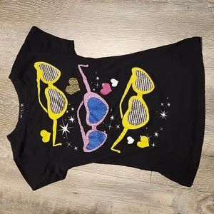 Heart glasses tee